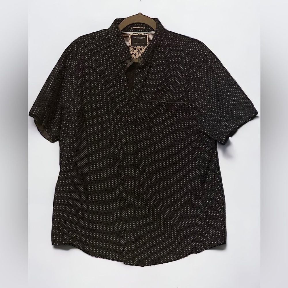 Denim & flower dark navy w/white polka dots button down short sleeve